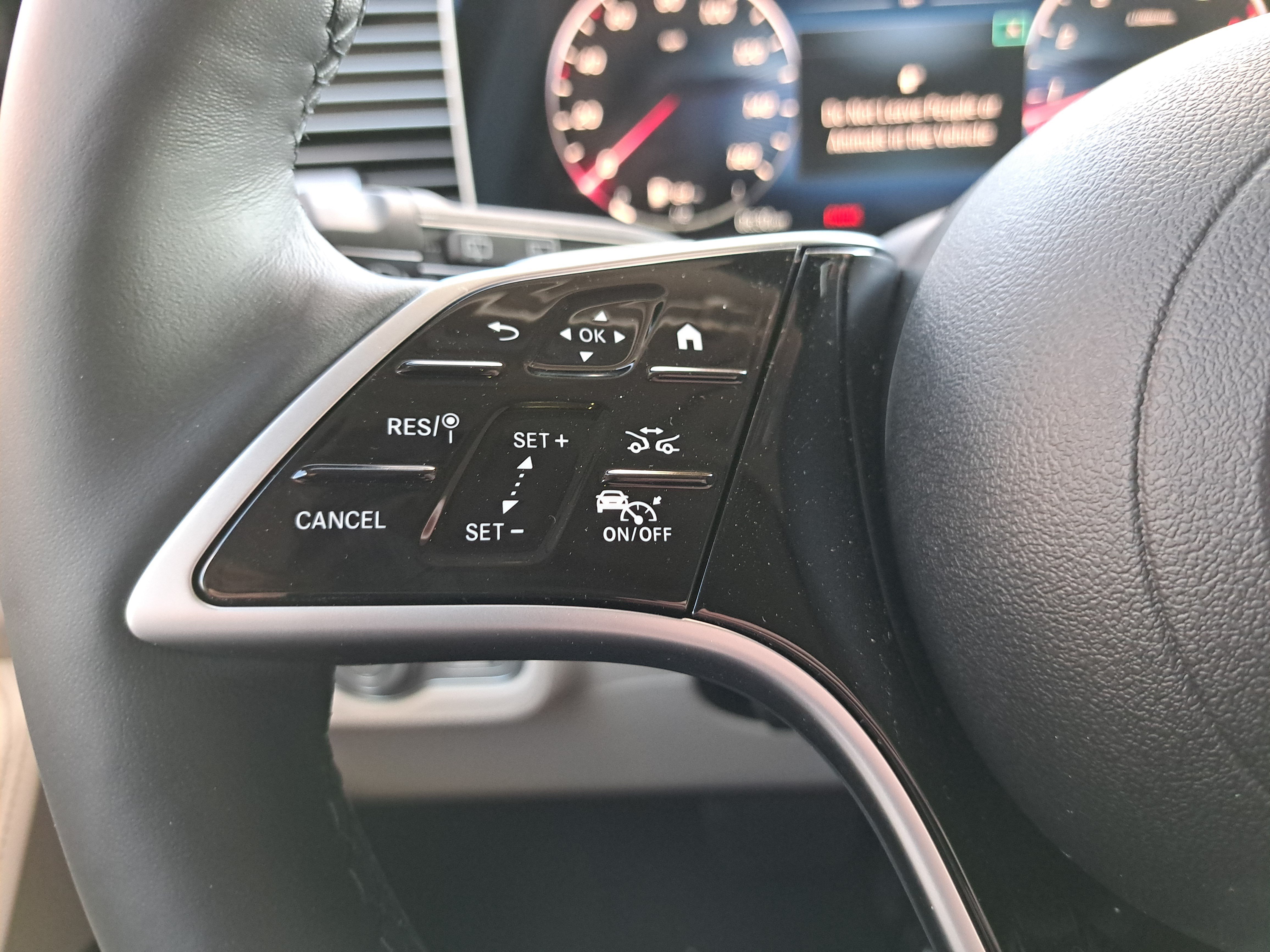 New 2026 Mercedes-Benz GLE 450 4MATIC image 19