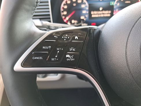 New 2026 Mercedes-Benz GLE 450 4MATIC image 19