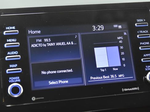 Used 2022 Toyota Camry LE image 19