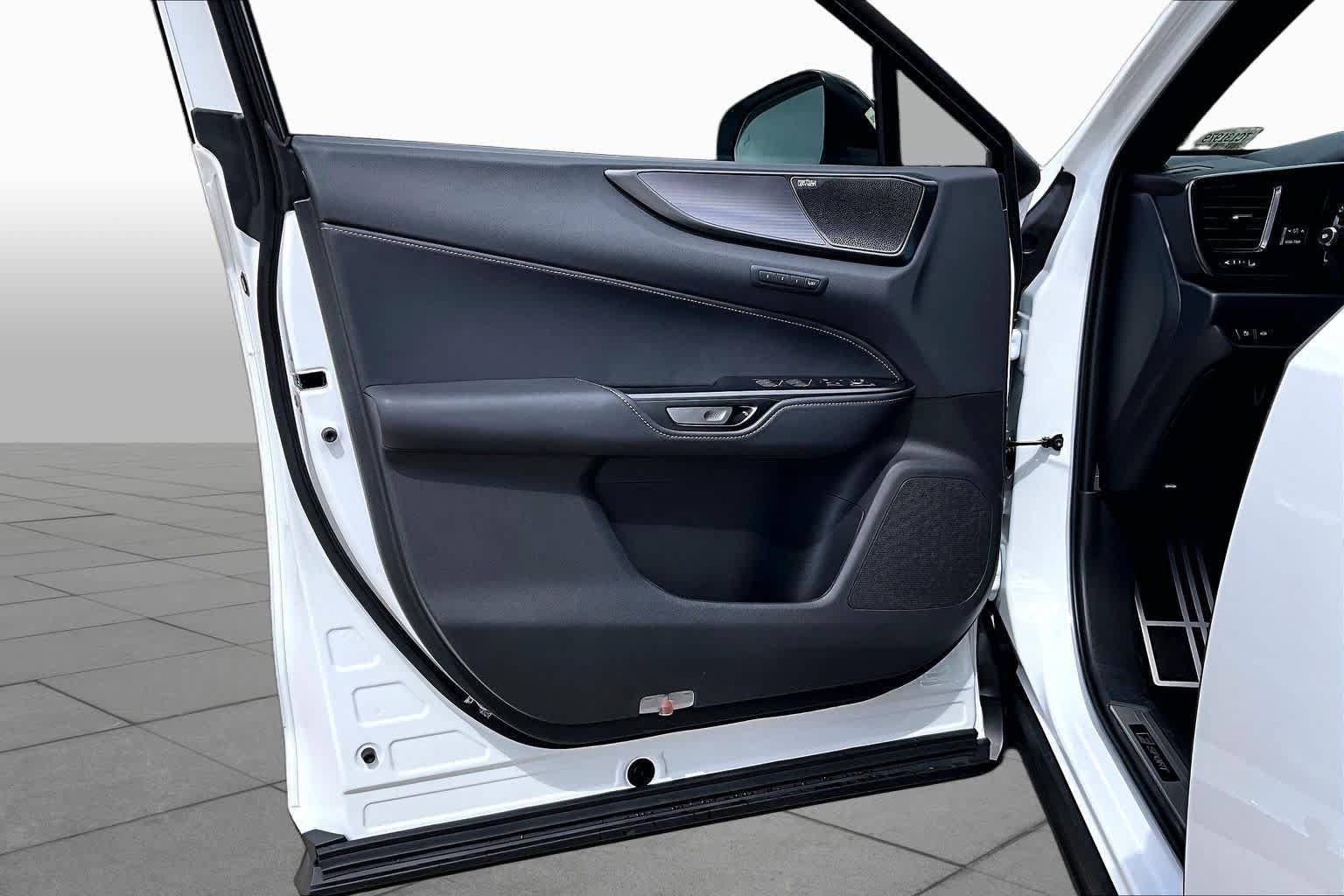 New 2026 Lexus NX 350 F Sport AWD/4WD image 10