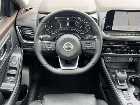Used 2021 Nissan Rogue SL w/ Premium Package FWD image 18