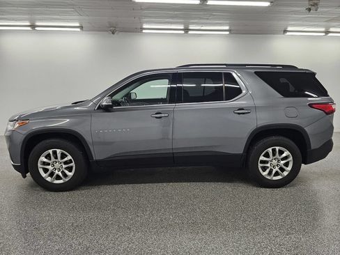 Used 2019 Chevrolet Traverse LT FWD image 9