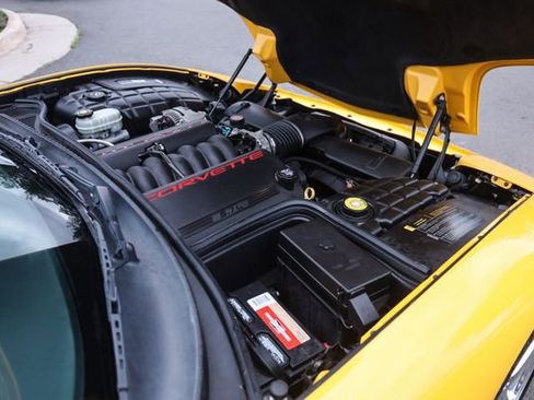 Used 2003 Chevrolet Corvette Convertible w/ Preferred Equipment Group1 RWD image 65