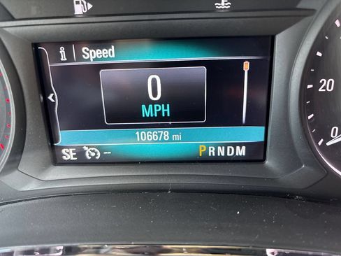 Used 2018 Buick Encore Premium w/ Experience Buick Package AWD/4WD image 16