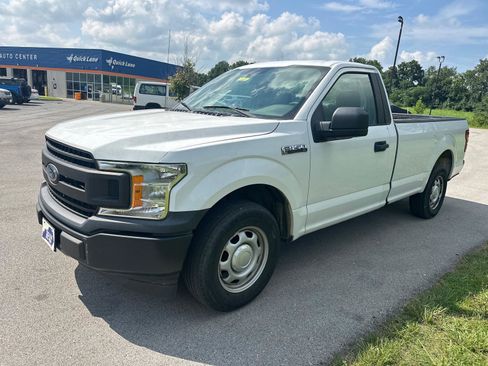 Used 2018 Ford F150 XL w/ Equipment Group 101A Mid RWD image 3