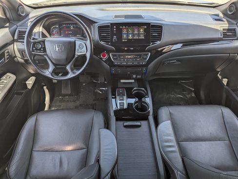 Used 2022 Honda Pilot Black Edition image 13