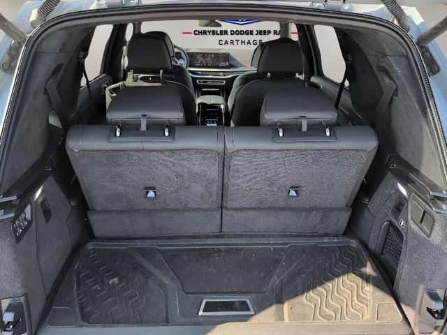 Used 2025 BMW X7 M60i w/ Executive Package AWD/4WD image 15