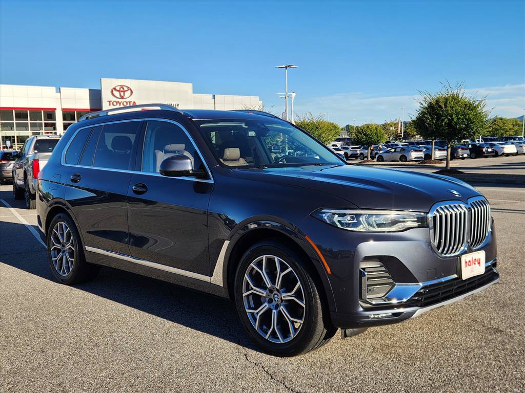 Used 2019 BMW X7 xDrive40i w/ Cold Weather Package AWD/4WD image 2