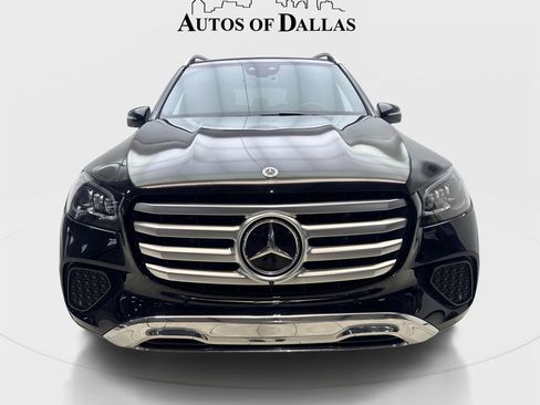 Used 2025 Mercedes-Benz GLS 450 4MATIC image 3
