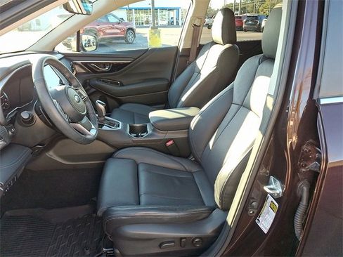 Used 2024 Subaru Outback Limited image 13