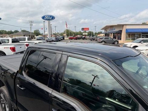 Used 2023 Ford F150 Lariat w/ Equipment Group 502A High AWD/4WD image 8