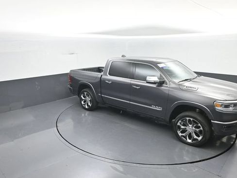 Used 2022 RAM 1500 Limited w/ Body Color Bumper Group AWD/4WD image 28