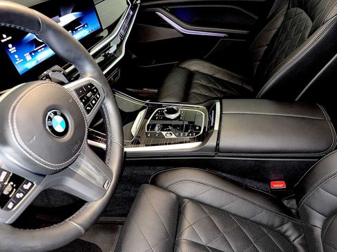 Certified 2024 BMW X5 xDrive40i w/ Executive Package AWD/4WD image 19