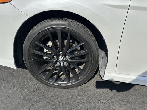 Used 2024 Toyota Camry XSE image 6