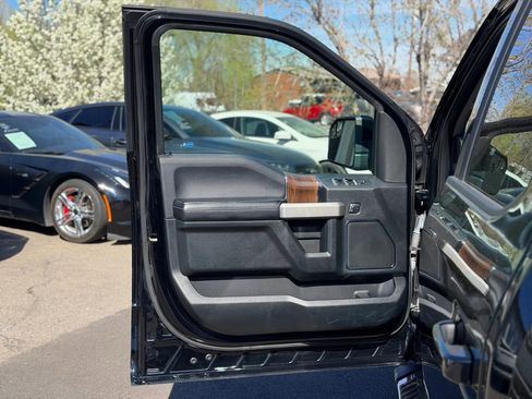 Used 2016 Ford F150 Lariat image 40