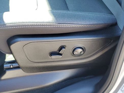 Used 2024 RAM 1500 Big Horn AWD/4WD image 23