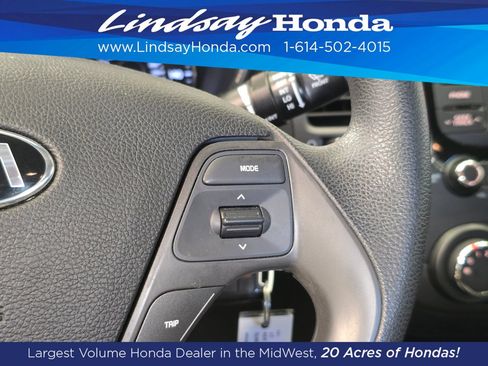 Used 2017 Kia Forte LX FWD image 16