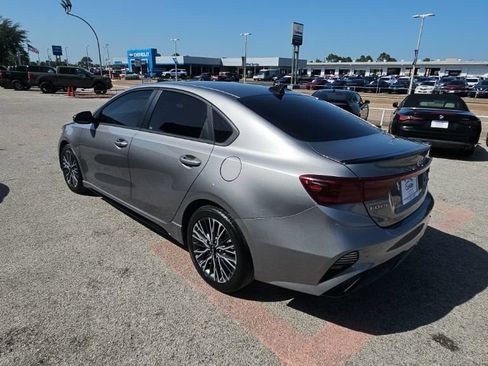 Used 2024 Kia Forte GT-Line w/ GT-Line Premium Package FWD image 5