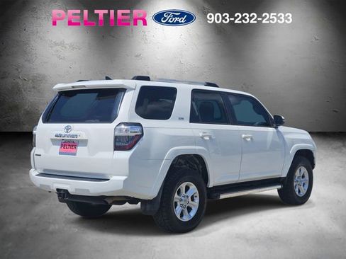 Used 2019 Toyota 4Runner SR5 Premium AWD/4WD image 7