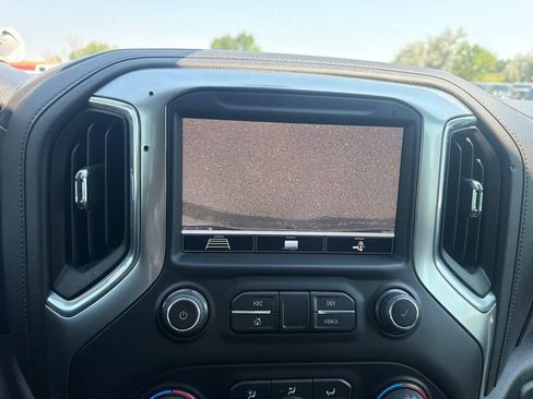 Certified 2020 Chevrolet Silverado 1500 LT w/ All-Star Edition AWD/4WD image 18