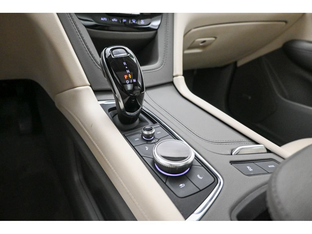 Used 2025 Cadillac XT5 Premium Luxury AWD/4WD image 14