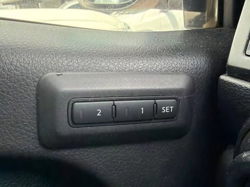 Certified 2023 Nissan Titan PRO-4X w/ Pro-4x Convenience Package AWD/4WD image 15