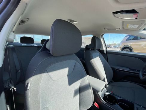 New 2026 Kia K4 FWD image 28