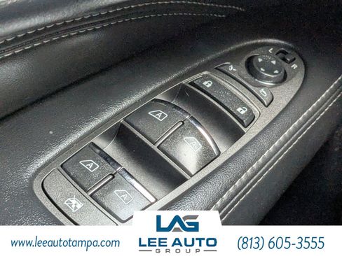 Used 2019 INFINITI QX60 Luxe w/ Essential Package image 26