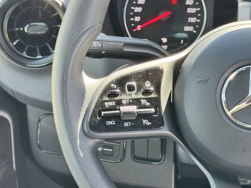 Used 2023 Mercedes-Benz Sprinter 2500 image 19