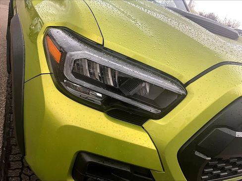 Used 2022 Toyota Tacoma TRD Pro image 33