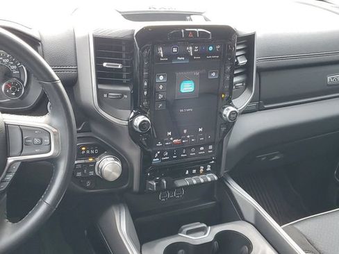 Used 2023 RAM 1500 Laramie AWD/4WD image 14