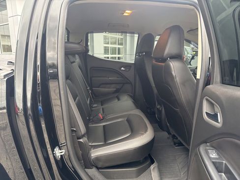 Used 2022 GMC Canyon AT4 w/ Driver Alert Package image 33