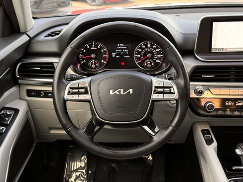 Used 2022 Kia Telluride S AWD/4WD image 31
