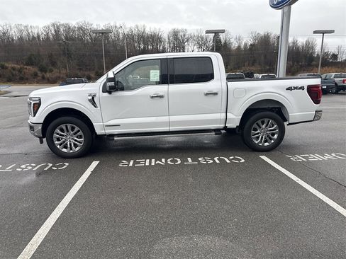 New 2025 Ford F150 Lariat w/ Equipment Group 501A Mid image 3