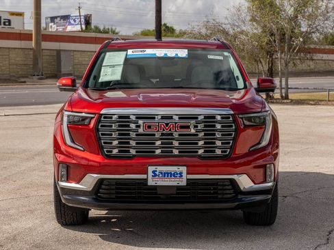 Used 2024 GMC Acadia Denali w/ Super Cruise Package image 2