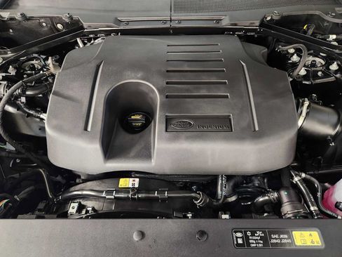 New 2026 Land Rover Defender 110 X-Dynamic SE AWD/4WD image 60