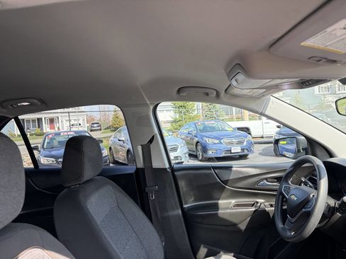 Used 2022 Chevrolet Equinox LT image 27