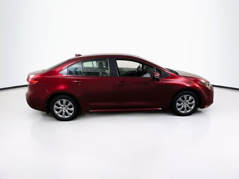 Used 2024 Toyota Corolla LE FWD image 4