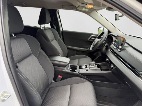 Used 2022 Mitsubishi Outlander ES AWD/4WD image 15