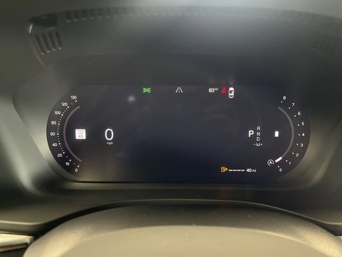 Used 2023 Volvo XC60 B5 Plus w/ Climate Package AWD/4WD image 23