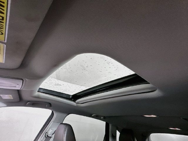 Used 2017 Acura MDX SH-AWD image 24