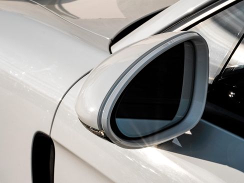 Used 2018 Porsche Panamera image 44