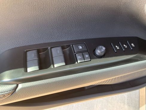 New 2026 Toyota Camry Hybrid AWD/4WD image 12