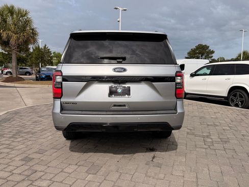 Used 2020 Ford Expedition Max Limited w/ Equipment Group 303A RWD image 10