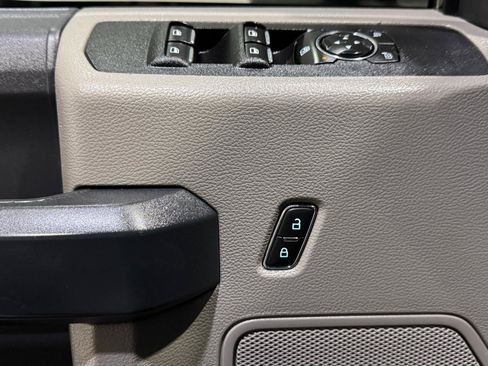 Used 2022 Ford F250 XL w/ STX Appearance Package AWD/4WD image 30