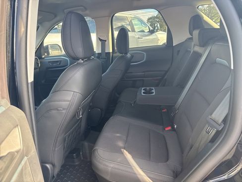 Used 2024 Ford Bronco Sport Badlands image 10