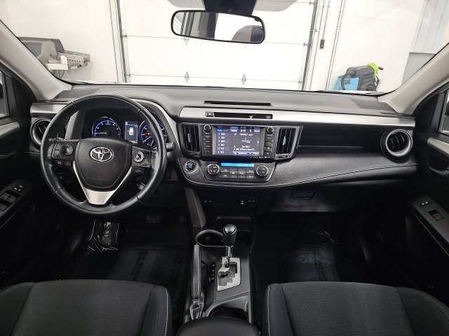 Used 2016 Toyota RAV4 XLE w/ Convenience Package AWD/4WD image 30