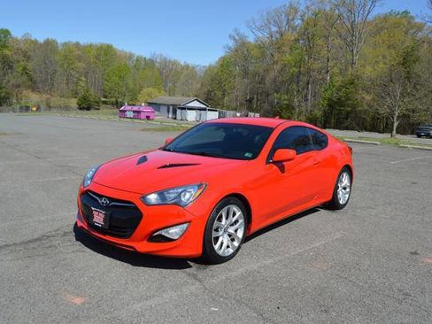 Used 2014 Hyundai Genesis 2.0T image 44
