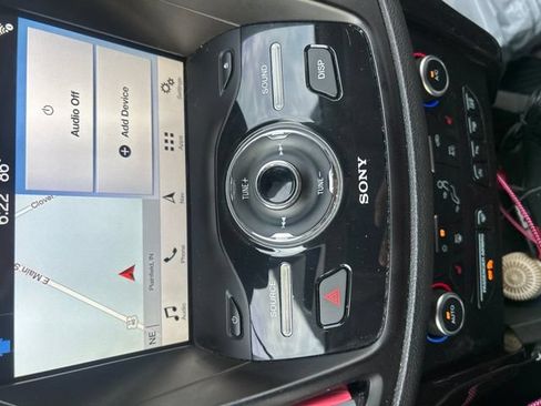 Used 2018 Ford Escape Titanium AWD/4WD image 28