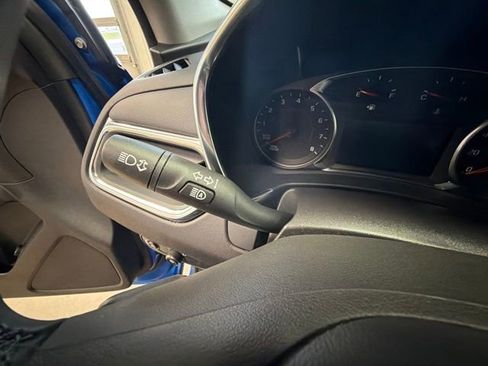 Used 2024 Chevrolet Equinox LT AWD/4WD image 19